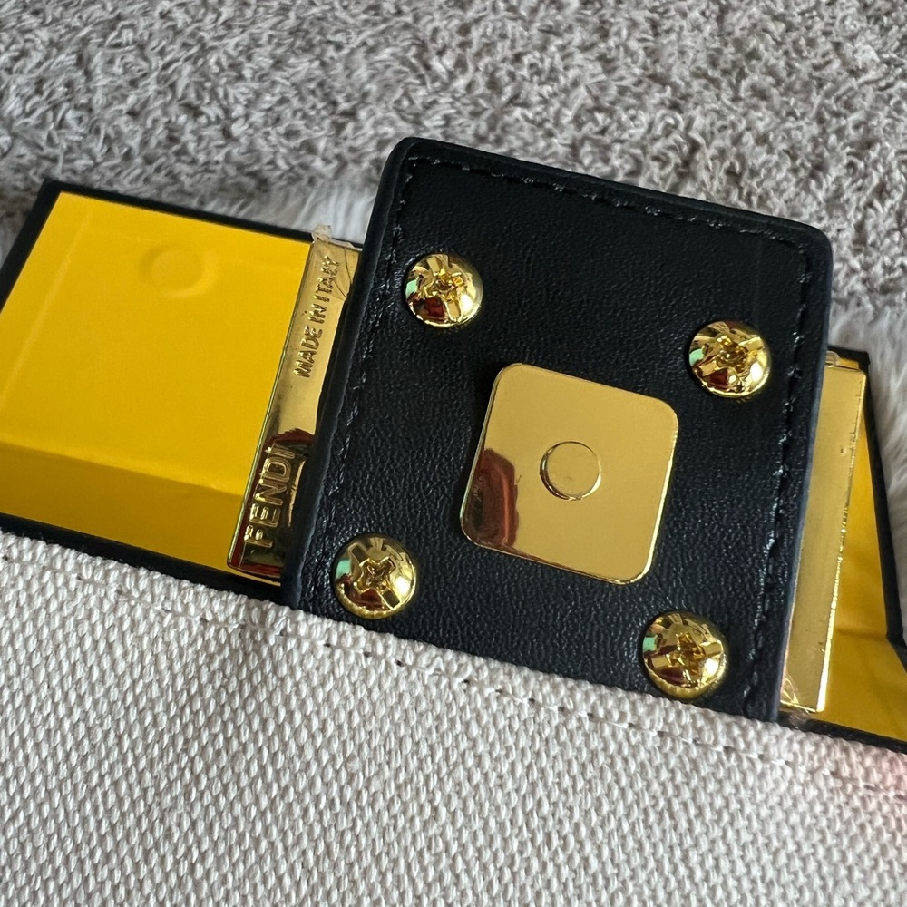 Purse 👛 - Picture 4 of 9